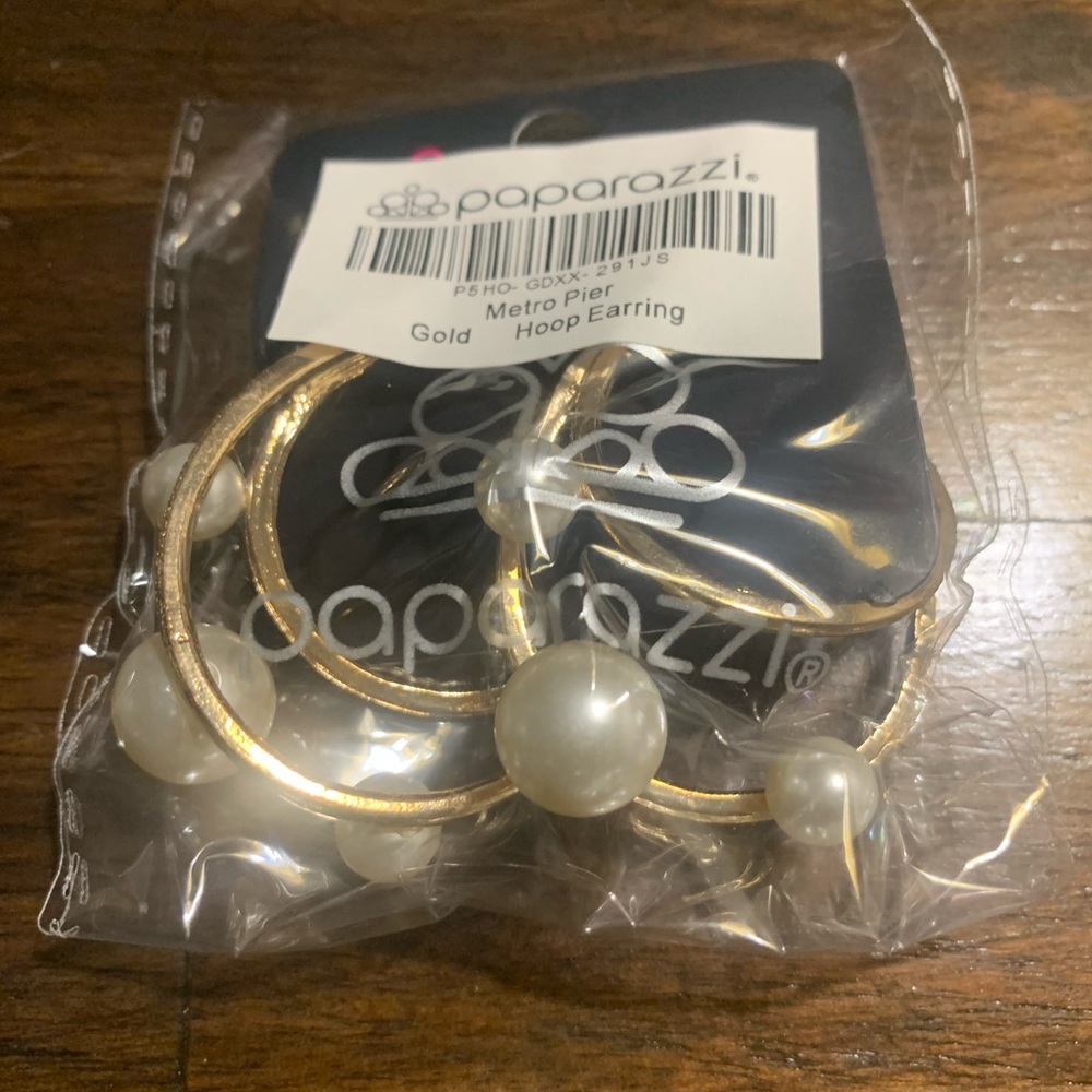 Paparazzi Gold Hoops with White Pearls